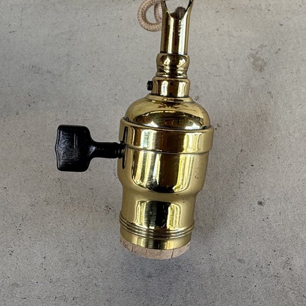 画像7: VINTAGE ANTIQUE LAMP LIGHT WALL LAMP FARIES HUBBELL ヴィンテージ アンティーク フェアリーズ ライト ウォールランプ 壁付け照明 ブラケットランプ / ランプ コレクタブル 真鍮 E26 店舗什器 アメリカ (7)