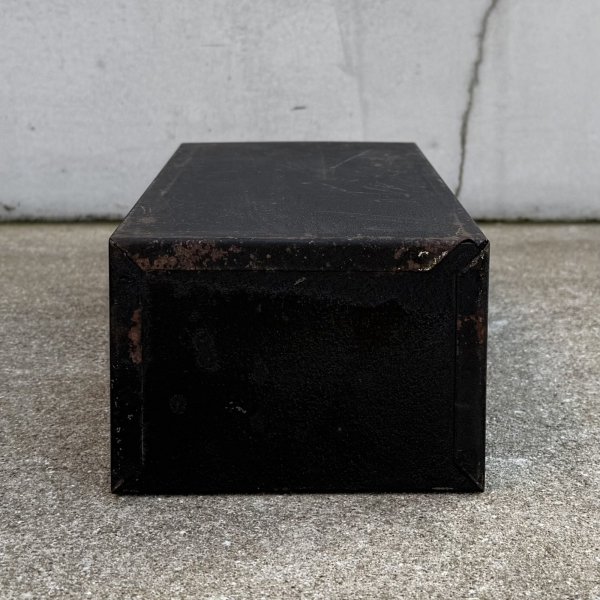 画像3: VINTAGE ANTIQUE GENERAL CEMENT BOX RADIO DIAL BELTS GC ヴィンテージ アンティーク ボックス ケース / インダストリアル アドバタイジング ラジオ アイアン ガレージ 企業物 箱 収納  鉄 店舗什器 アメリカ USA (2) (3)