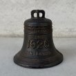 画像3: VINTAGE ANTIQUE LIBERTY BELL PIGGY BANK ヴィンテージ アンティーク リバティーベル 自由の鐘 貯金箱 マネーバンク / コレクタブル オブジェ アメリカ独立記念 1776 キャストアイアン 鋳物 置物  雑貨 小物 アメリカ (3)