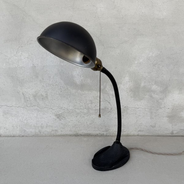 画像1: VINTAGE ANTIQUE DESKLAMP BRYANT ヴィンテージ アンティーク デスクランプ スタンドライト 卓上ライト テーブルランプ 照明 / グースネック アイアン 黒色 E26 店舗什器 アメリカ (1)