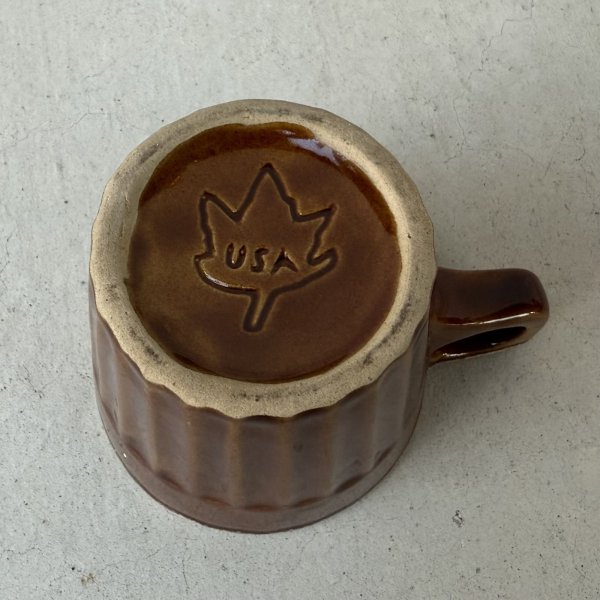 画像6: VINTAGE ANTIQUE POTTERY MUGCUP ヴィンテージ アンティーク マグカップ コップ 食器 陶器 / コーヒーカップ  ブラウン 茶色 楓 カフェ 喫茶店 店舗什器 アメリカ (8) (6)