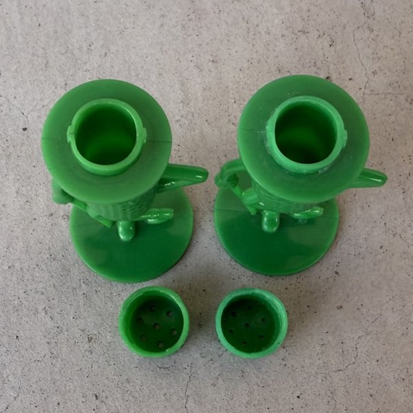 画像7: VINTAGE ANTIQUE PLANTERS MR PEANUT ヴィンテージ アンティーク ミスターピーナッツ ソルト＆ペッパー 塩胡椒入れ / コレクタブル キャラクター オブジェ ディスプレイ 緑色 雑貨 企業物 アメリカ (7)