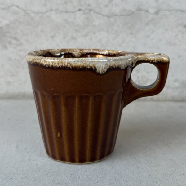 画像1: VINTAGE ANTIQUE POTTERY MUGCUP ヴィンテージ アンティーク マグカップ コップ 食器 陶器 / コーヒーカップ  ブラウン 茶色 楓 カフェ 喫茶店 店舗什器 アメリカ (8) (1)