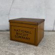 画像1: VINTAGE ANTIQUE NATIONAL BISCUIT CO. TIN CAN ヴィンテージ アンティーク ナビスコ 缶 ボックス 箱 / コレクタブル ビスケット アドバタイジング オブジェ ディスプレイ ブリキ 企業物 アメリカ (1)