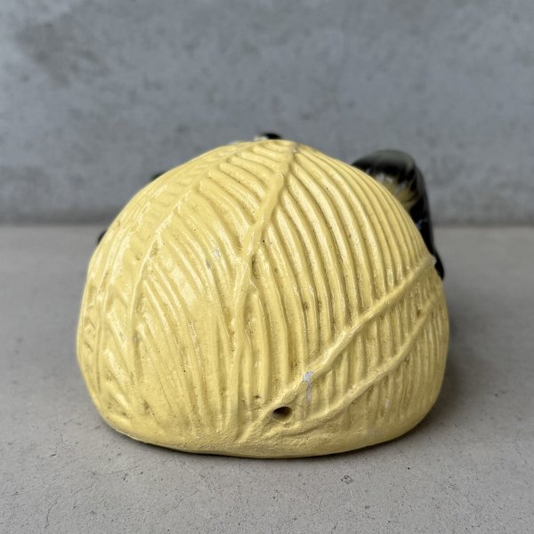 画像2: VINTAGE ANTIQUE CHALKWEAR CAT ヴィンテージ アンティーク チョークウェア 猫 ねこ オブジェ / コレクタブル ディスプレイ インテリア ストリングホルダー 毛糸ホルダー 置物 動物 アメリカ (2)