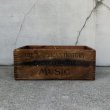 画像2: VINTAGE ANTIQUE WOOD CRATE WOODEN BOX THE AMERICAN HISTORY AND ENCYCLOPEDIA OF MUSIC ヴィンテージ アンティーク ウッドボックス 木箱 / コレクタブル 収納 ケース 店舗什器 アメリカ USA  (2)