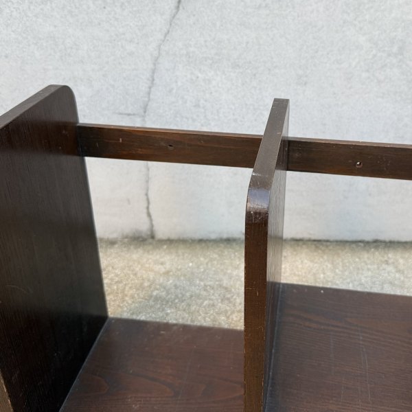 画像9: アンティーク 昭和レトロ 古道具 本立て 本棚 ブックスタンド / インテリア 収納 木製 家具 古民家 蔵 うぶだし (9)