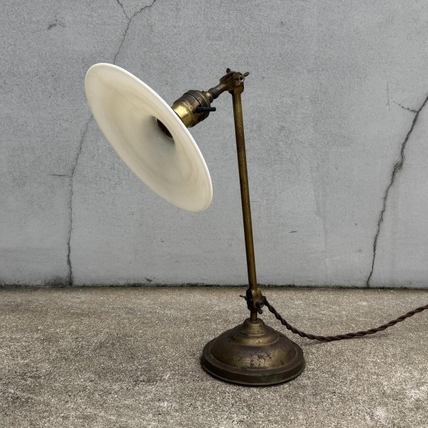 画像1: VINTAGE ANTIQUE FARIES DESKLAMP STANDLIGHT ヴィンテージ アンティーク フェアリーズ デスクライト スタンドライト 卓上照明 / コレクタル テーブルランプ ブラス ミルクガラスシェード 真鍮 E26 店舗什器 アメリカ  (1)