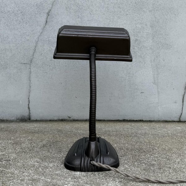 画像3: VINTAGE ANTIQUE DESKLAMP ヴィンテージ アンティーク デスクランプ スタンドライト 卓上ライト テーブルランプ 照明 / グースネック アイアン 鉄 店舗什器 アメリカ (3)