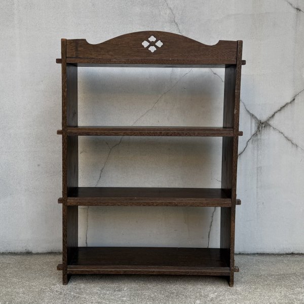 画像2: ANTIQUE VINTAGE アンティーク ヴィンテージ 昭和レトロ 古道具 くさび棚 楔棚 本棚 / 木製 収納 4段 棚 家具 古家具 古民家 蔵 うぶだし (2)