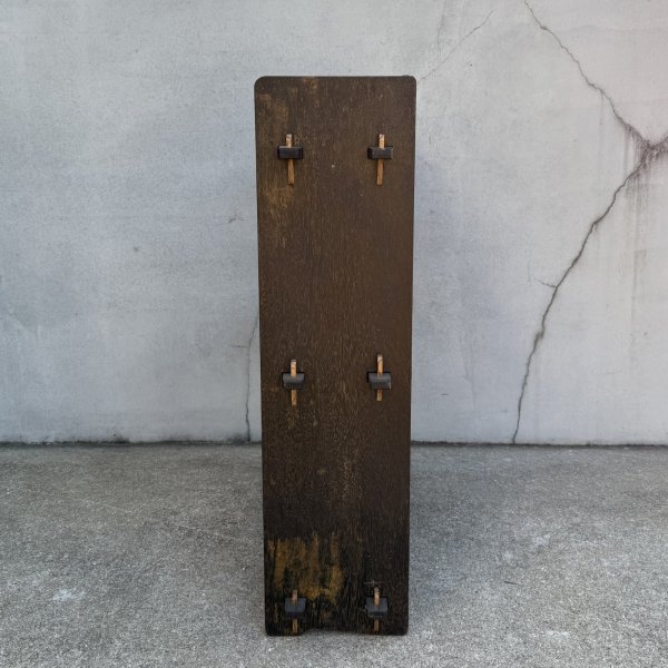 画像4: ANTIQUE VINTAGE アンティーク ヴィンテージ 昭和レトロ 古道具 くさび棚 楔棚 本棚 / 木製 収納 3段 棚 家具 古家具 古民家 蔵 うぶだし (4)