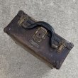 画像5: VINTAGE ANTIQUE SUITCASE LEATHEROID MFG.CO ヴィンテージ アンティーク ファイバースーツケース トランク / カバン ディスプレイ 収納 茶色 店舗什器 アメリカ (5)
