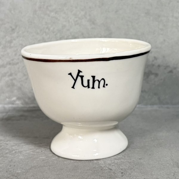 画像2: VINTAGE ANTIQUE BAILEYS SUGAR POT ヴィンテージ アンティーク ベイリーズ フェイスカップ シュガーポット / コレクタブル オブジェ ティーカップ マグカップ ノベルティ 1996年限定 陶器 食器 雑貨 B (2)