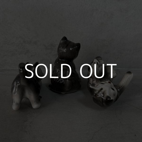画像5: VINTAGE ANTIQUE CAT FIGURINE ヴィンテージ アンティーク 猫 ネコ オブジェ 陶器 / コレクタブル インテリア 子猫 置物 雑貨 3匹 セット アメリカ  (5)
