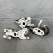 画像8: VINTAGE ANTIQUE CAT FIGURINE ヴィンテージ アンティーク 猫 ネコ オブジェ 陶器 / コレクタブル インテリア 子猫 置物 雑貨 3匹 セット アメリカ  (8)