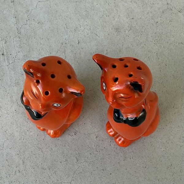 画像5: VINTAGE ANTIQUE CAT SALT AND PEPPER SHAKERS ヴィンテージ アンティーク 猫 ねこ ソルト＆ペッパー 塩胡椒入れ / 陶器 コレクタブル オブジェ 置物 雑貨 輸出用 日本製 JAPAN (5)