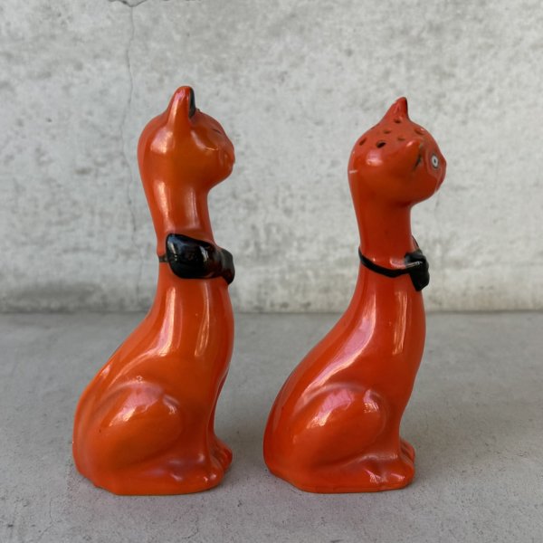 画像3: VINTAGE ANTIQUE CAT SALT AND PEPPER SHAKERS ヴィンテージ アンティーク 猫 ねこ ソルト＆ペッパー 塩胡椒入れ / 陶器 コレクタブル オブジェ 置物 雑貨 輸出用 日本製 JAPAN (3)