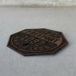 画像3: VINTAGE ANTIQUE FREEPORT PLATE ヴィンテージ アンティーク 車両登録税 プレート ナンバープレート ライセンスプレート / インダストリアル モーター系 ガレージ ディスプレイ 車 1931年 アメリカ (3)