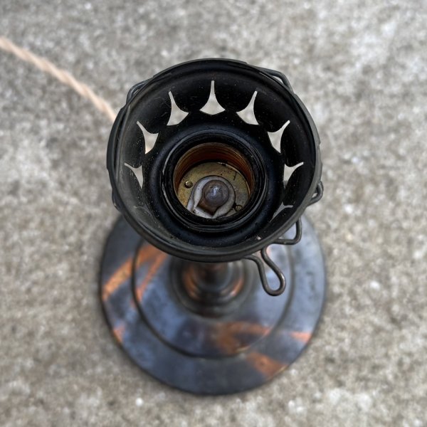 画像7: VINTAGE ANTIQUE JAPANNED DESKLAMP ヴィンテージ アンティーク ジャパンド ジャパンフィニッシュ デスクランプ スタンドライト 卓上ライト 照明 / テーブルランプ コレクタブル 店舗什器 アメリカ (7)