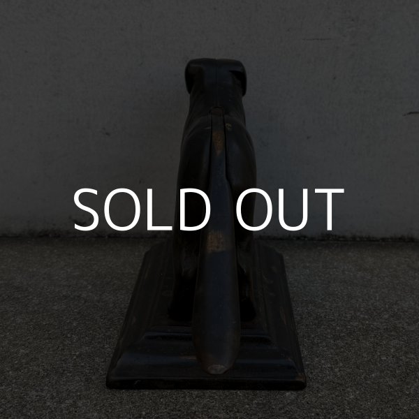 画像3: VINTAGE ANTIQUE JAPANNED NUTCRACKER CROWES IRON WORKS DOG ヴィンテージ アンティーク ジャパンド ジャパンフィニッシュ くるみ割り ナッツクラッカー 犬 / コレクタブル ディスプレイ オブジェ キャストアイアン 鋳物 置物 動物 雑貨 アメリカ (3)