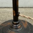 画像8: VINTAGE ANTIQUE JAPANNED DESKLAMP ヴィンテージ アンティーク ジャパンド ジャパンフィニッシュ デスクランプ スタンドライト 卓上ライト 照明 / テーブルランプ コレクタブル 店舗什器 アメリカ (8)