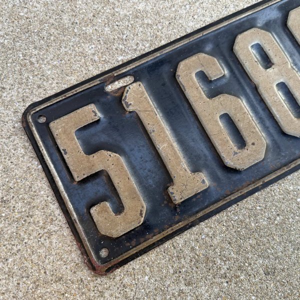 画像4: VINTAGE ANTIQUE LICENSE PLATE ヴィンテージ アンティーク ナンバープレート ライセンスプレート / インダストリアル モーター系 ガレージ ディスプレイ 車 1921年 イリノイ アメリカ (4)
