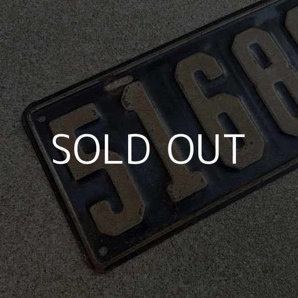 画像4: VINTAGE ANTIQUE LICENSE PLATE ヴィンテージ アンティーク ナンバープレート ライセンスプレート / インダストリアル モーター系 ガレージ ディスプレイ 車 1921年 イリノイ アメリカ (4)