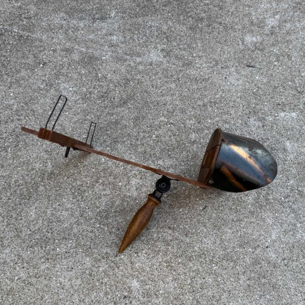 画像4: VINTAGE ANTIQUE STEREOSCOP JAPANNED ヴィンテージ アンティーク ステレオスコープ ジャパンド ジャパンフィニッシュ / オブジェ インテリア ディスプレイ コレクタブル 眼鏡 アメリカ B (4)