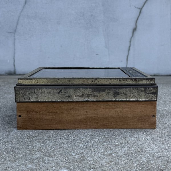 画像5: VINTAGE ANTIQUE JOHNSTON BISCUIT SHOWCASE ヴィンテージ アンティーク ショーケース ビスケット / ディスプレイ ケース 箱 陳列 小物入れ 店舗什器 アメリカ (5)