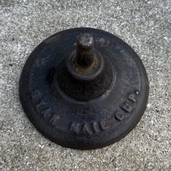 画像7: VINTAGE ANTIQUE STAR NAIL CUP ヴィンテージ アンティーク ネイルカップ 釘入れ / ディスプレイ インダストリアル 小物入れ パーツ入れ キャストアイアン 鋳物 店舗什器 アメリカ b (7)