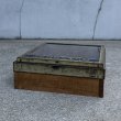 画像2: VINTAGE ANTIQUE JOHNSTON BISCUIT SHOWCASE ヴィンテージ アンティーク ショーケース ビスケット / ディスプレイ ケース 箱 陳列 小物入れ 店舗什器 アメリカ (2)
