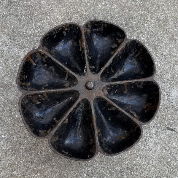 画像5: VINTAGE ANTIQUE STAR NAIL CUP ヴィンテージ アンティーク ネイルカップ 釘入れ / ディスプレイ インダストリアル 小物入れ パーツ入れ キャストアイアン 鋳物 店舗什器 アメリカ b (5)