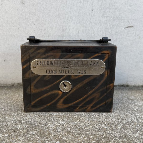 画像1: VINTAGE ANTIQUE COIN BANK JAPANNED W.F.BURNS CO. ヴィンテージ アンティーク コインバンク マネーバンク 貯金箱 ジャパンド ジャパンフィニッシュ / コレクタブル オブジェ インテリア ノベルティー 銀行 アメリカ USA (5) (1)