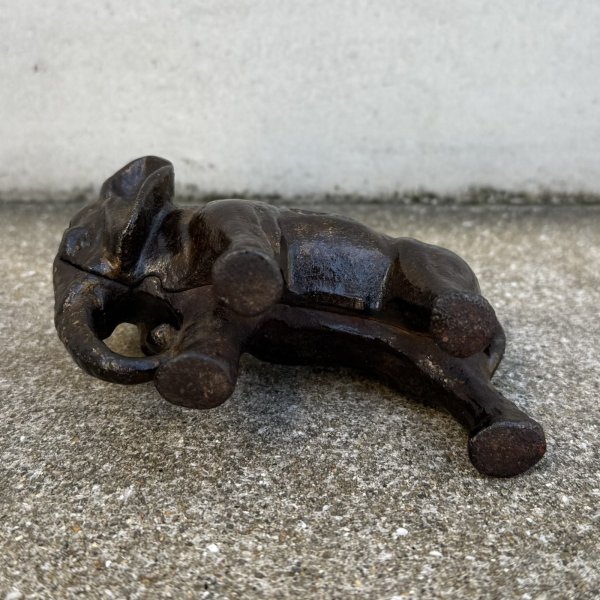画像8: VINTAGE ANTIQUE ELEPHANT PIGGY BANK ヴィンテージ アンティーク 象 コインバンク マネーバンク 貯金箱 / コレクタブル オブジェ インテリア ディスプレイ キャストアイアン 動物 置物 雑貨 アメリカ (8)