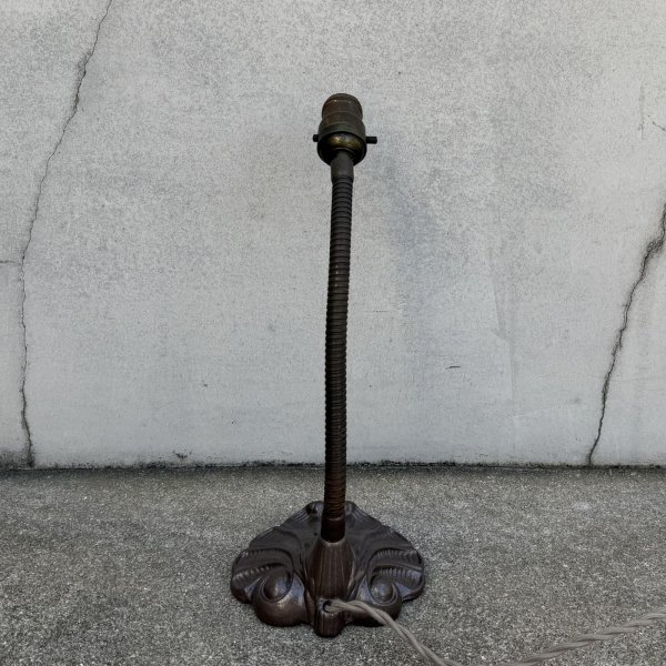 画像2: VINTAGE ANTIQUE DESKLAMP ALADDIN ヴィンテージ アンティーク デスクランプ スタンドライト 卓上ライト テーブルランプ 照明 / グースネック アイアン E26 店舗什器 アメリカ (2)