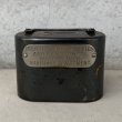 画像2: VINTAGE ANTIQUE COIN BANK JAPANNED CO BURNS ヴィンテージ アンティーク コインバンク マネーバンク 貯金箱 ジャパンド ジャパンフィニッシュ / コレクタブル オブジェ インテリア ノベルティー 銀行 アメリカ USA (6) (2)