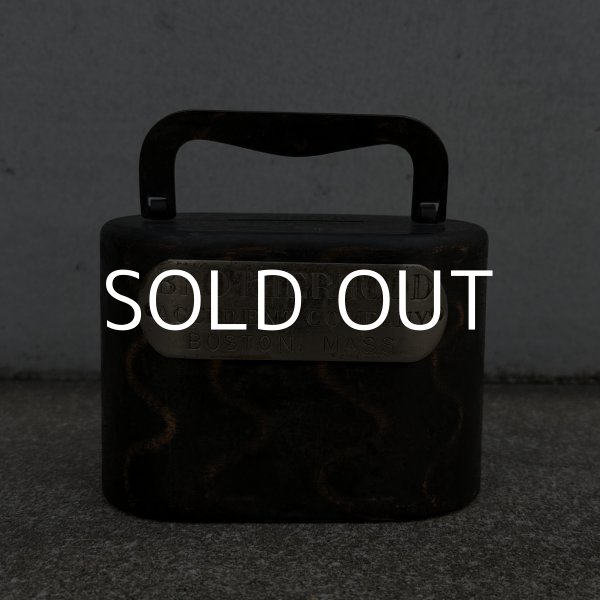 画像2: VINTAGE ANTIQUE COIN BANK JAPANNED BURNS ヴィンテージ アンティーク コインバンク マネーバンク 貯金箱 ジャパンド ジャパンフィニッシュ / コレクタブル オブジェ インテリア ノベルティー 銀行 アメリカ USA (8) (2)