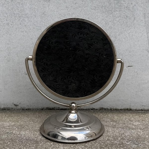画像2: VINTAGE ANTIQUE STAND MIRROR NICKEL ヴィンテージ アンティーク スタンドミラー 鏡 / 卓上ミラー シェービングミラー ニッケル ラウンド インテリア  化粧 店舗什器 アメリカ USA (6) (2)