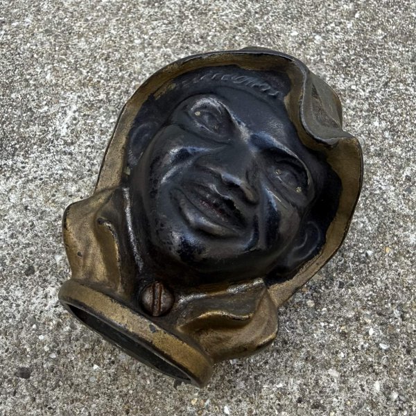画像8: VINTAGE ANTIQUE A.C. WILLIAMS TWO FACE BLACK BOY PIGGY BANK ヴィンテージ アンティーク トゥーフェイス オブジェ 置物 / コレクタブル コインバンク 貯金箱 ディスプレイ インテリア キャストアイアン アメリカ (2) (8)