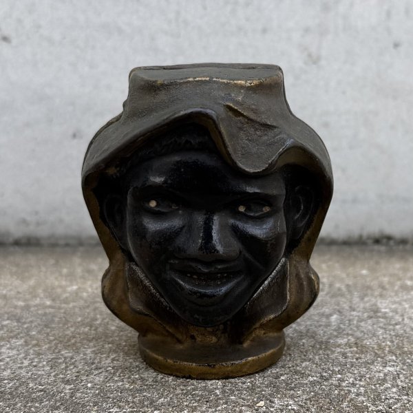 画像2: VINTAGE ANTIQUE A.C. WILLIAMS TWO FACE BLACK BOY PIGGY BANK ヴィンテージ アンティーク トゥーフェイス オブジェ 置物 / コレクタブル コインバンク 貯金箱 ディスプレイ インテリア キャストアイアン アメリカ (2) (2)