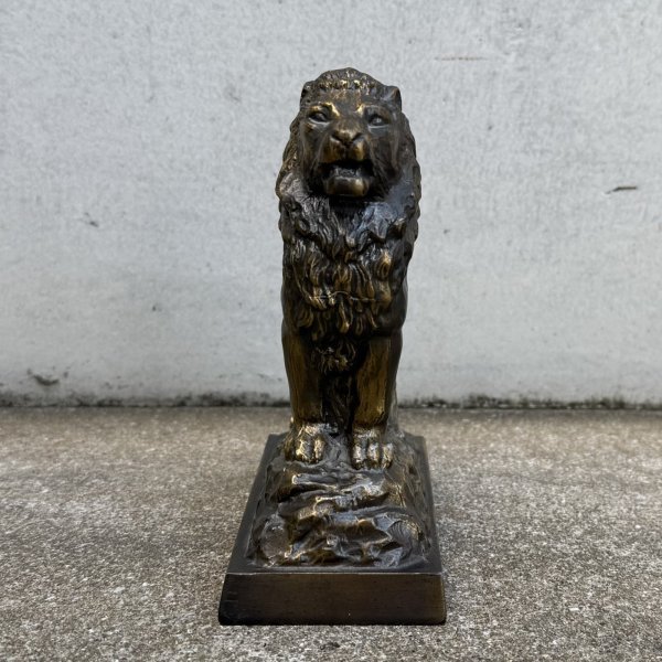 画像3: VINTAGE ANTIQUE COINBANK LION ヴィンテージ アンティーク コインバンク 貯金箱 ライオン / コレクタブル オブジェ インテリア ノベルティー 銀行 動物 置物 アメリカ (2) (3)