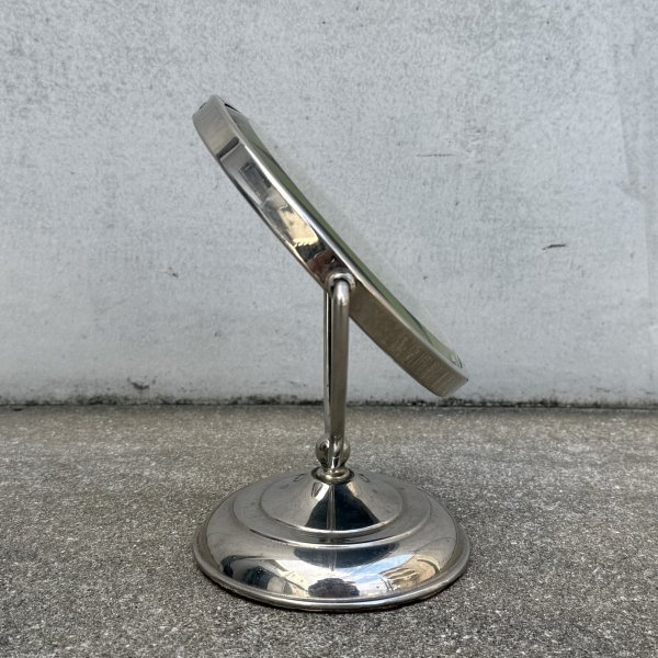 画像3: VINTAGE ANTIQUE STAND MIRROR NICKEL ヴィンテージ アンティーク スタンドミラー 鏡 / 卓上ミラー シェービングミラー ニッケル ラウンド インテリア  化粧 店舗什器 アメリカ USA (6) (3)