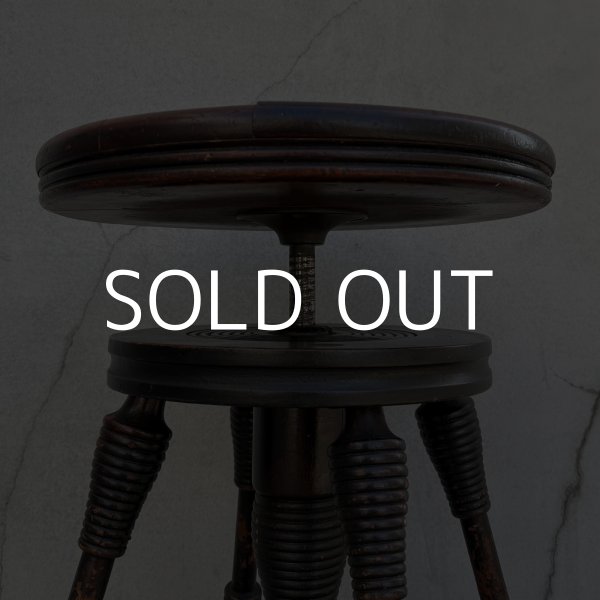 画像5: VINTAGE ANTIQUE PIANO CHAIR STOOL  ヴィンテージ アンティーク ピアノチェア スツール 椅子 / 回転いす ウッド 木製 家具 店舗什器 アメリカ (3) (5)