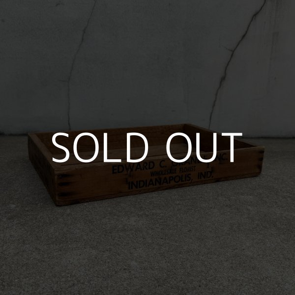 画像1: VINTAGE ANTIQUE WOOD CRATE WOODEN BOX ヴィンテージ アンティーク ウッドボックス 木箱 / コレクタブル 収納 ケース アドバタイジング ガーデニング 浅型 企業物 店舗什器 アメリカ  (1)