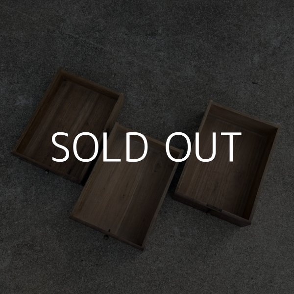 画像8: アンティーク 昭和レトロ 古道具 小引き出し 棚 チェスト / 木製 収納 三段 家具 小物入れ ケース 古民家 蔵 うぶだし 日本 (8)