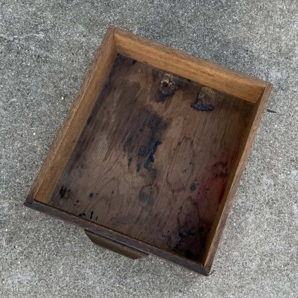 画像10: アンティーク 昭和レトロ 古道具 棚 花台 ベッドサイドテーブル キャビネット / 木製 収納棚 電話台 家具 小物入れ 古民家 蔵 うぶだし (10)