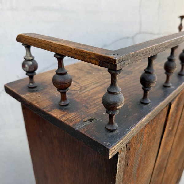 画像6: VINTAGE ANTIQUE BOOKSHELF ヴィンテージ アンティーク 棚 ブックシェルフ キャビネット 本棚 / 飾り棚 陳列棚 収納 家具 木製 ブラウン 店舗什器 アメリカ (6)