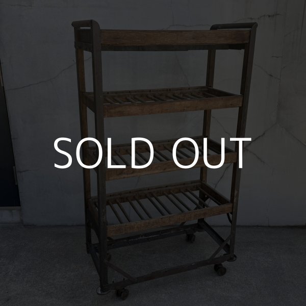 画像1: VINTAGE ANTIQUE SHOERACK ヴィンテージ アンティーク 棚 シューラック シュートロリー / インダストリアル 陳列棚 カート 家具 木製 ブラウン 店舗什器 アメリカ (1)