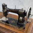 画像6: VINTAGE ANTIQUE WHITE SEWING MACHINE CO ヴィンテージ アンティーク 足踏みミシン ホワイト /  ミシンテーブル ディスプレイ インテリア 木製 店舗什器 アメリカ (6)