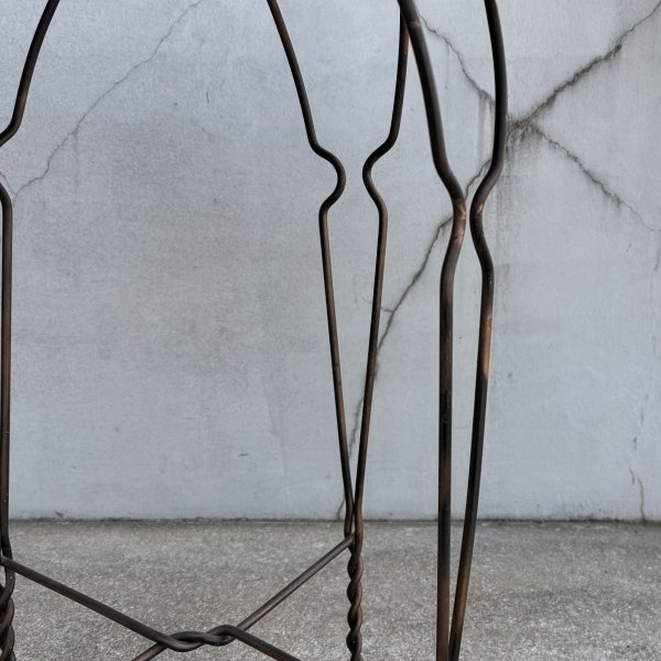 画像8: VINTAGE ANTIQUE ICE CREAM PARLOR TABLE ヴィンテージ アンティーク アイスクリームパーラーテーブル テーブル / 家具 アイアン 木製 店舗什器 アメリカ (8)